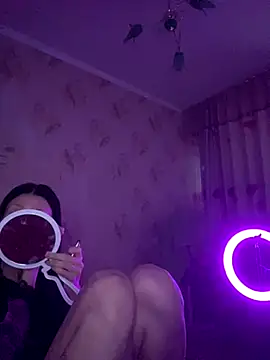 Snapshot of Starry_Siren chatting on 23, 10, 2025 Starry Siren online show from 23, 10, 2025