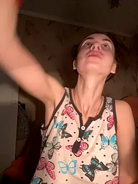 Snapshot of Starry_Siren chatting on 26, 10, 2025 Starry Siren online show from 26, 10, 2025