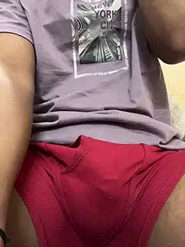 Snapshot of Shona5768 chatting on 8, 10, 2025 Shona5768 online show from 8, 10, 2025