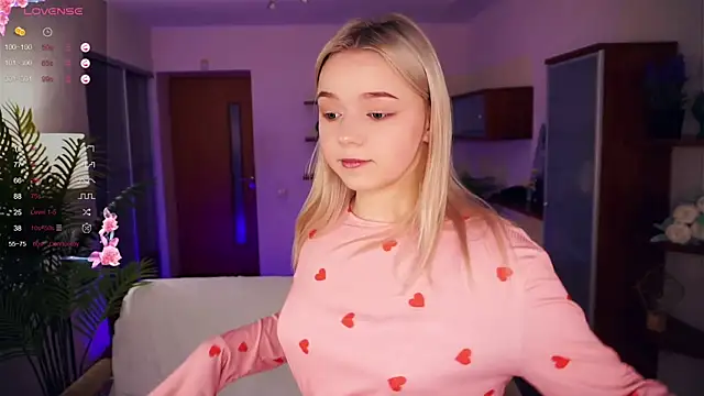 ZaraCreedon online show from 12, 1, 2025