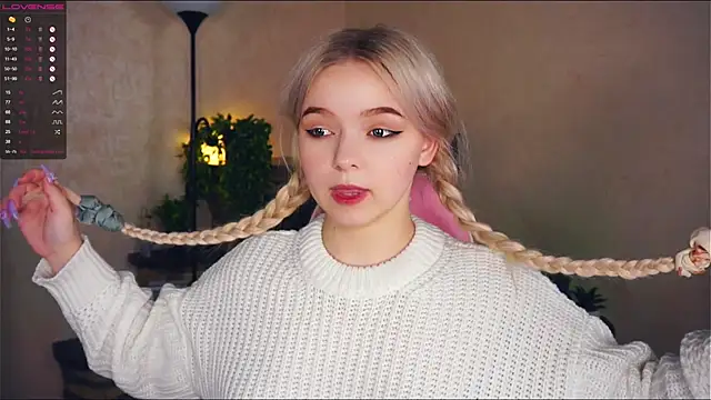 ZaraCreedon online show from 8, 2, 2025