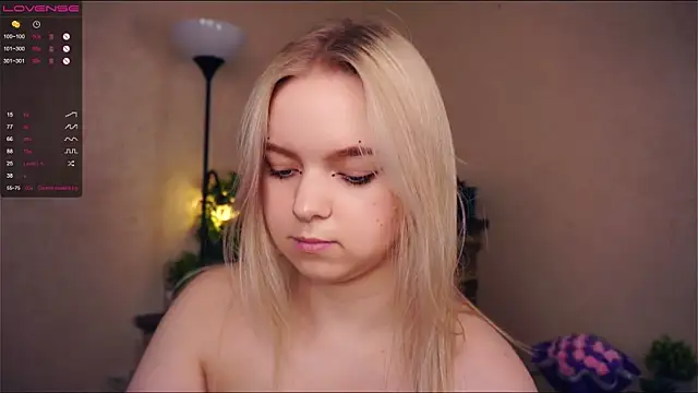 ZaraCreedon online show from 8, 3, 2025