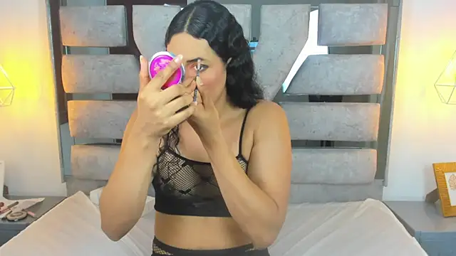 Alison Chan  online show from 3, 12, 2025