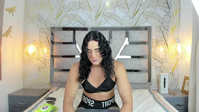 Alison Chan  online show from 15, 4, 2026