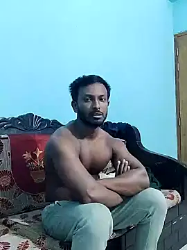 Snapshot of HunkyAriyan chatting on 5, 1, 2025 HunkyAriyan online show from 5, 1, 2025