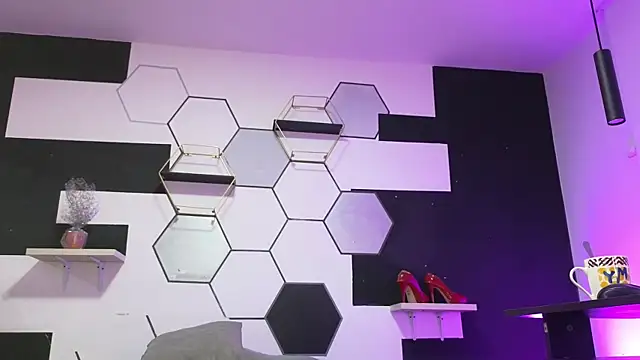 alondrabigtits online show from 22, 9, 2025