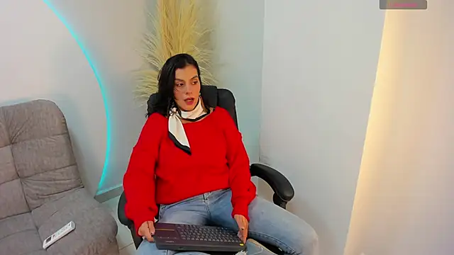 Ada Monroe10 online show from 16, 10, 2025