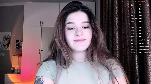 July Slowdive online show from 20, 3, 2025