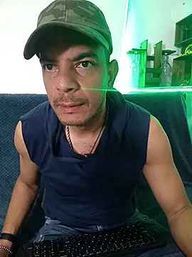 Snapshot of latinmartin73 chatting on 1, 3, 2025 latinmartin73 online show from 1, 3, 2025