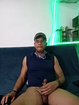 Snapshot of latinmartin73 chatting on 2, 3, 2025 latinmartin73 online show from 2, 3, 2025