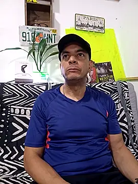 Snapshot of latinmartin73 chatting on 13, 9, 2025 latinmartin73 online show from 13, 9, 2025