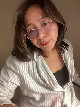 Snapshot of kittyfresita chatting on 6, 1, 2025 kittyfresita online show from 6, 1, 2025