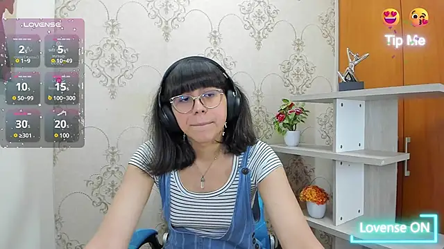 Snapshot of Nataly_Cloud chatting on 6, 2, 2025 Nataly Cloud online show from 6, 2, 2025