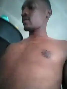 Snapshot of hotyoung24 chatting on 19, 1, 2025 hotyoung24 online show from 19, 1, 2025