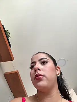 DakotaShelby online show from 14, 4, 2026