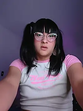 Kiitygirl online show from 7, 7, 2026