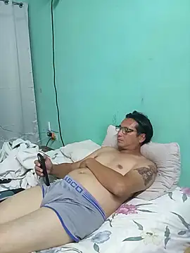 Andresguz35 online show from 29, 4, 2026