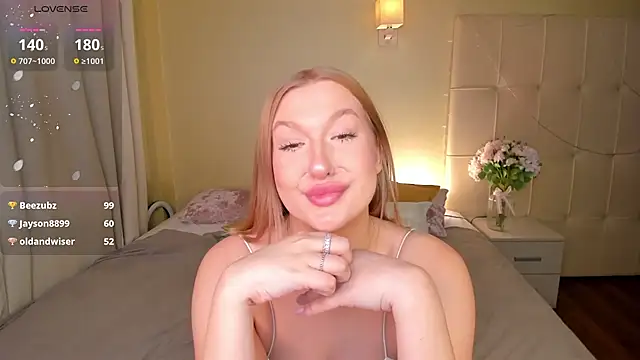 Emma  Leee online show from 6, 2, 2025