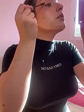 Snapshot of tatianaAlvarez1 chatting on 13, 1, 2025 tatianaAlvarez1 online show from 13, 1, 2025