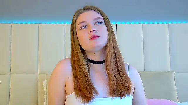 Snapshot of CrystalLyons chatting on 2, 3, 2025 CrystalLyons online show from 2, 3, 2025