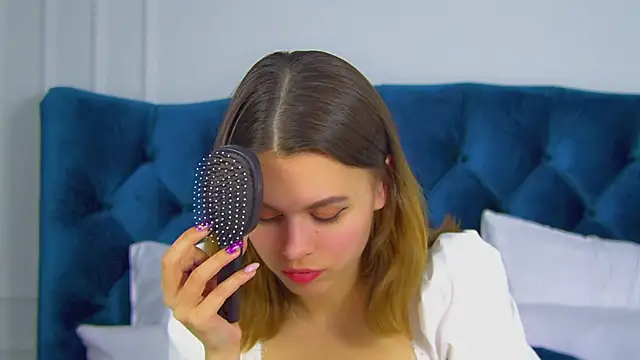 PollyLanders online show from 23, 3, 2025