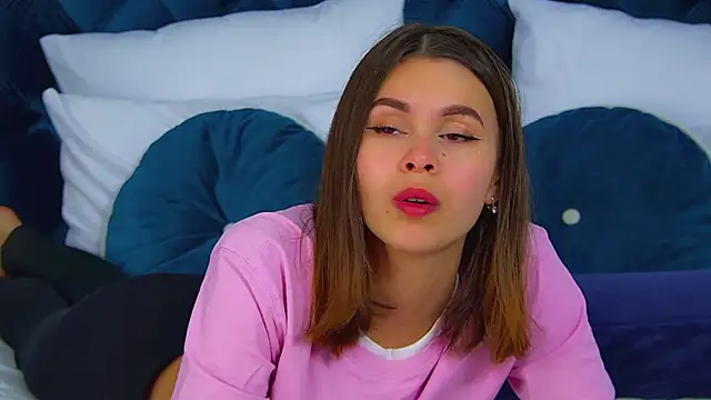 PollyLanders online show from 15, 9, 2025