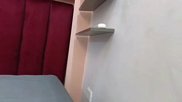 JESSYCORTES online show from 21, 2, 2025