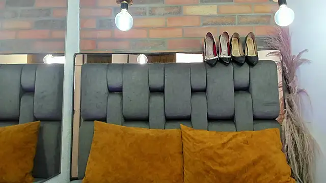 JESSYCORTES online show from 30, 9, 2025