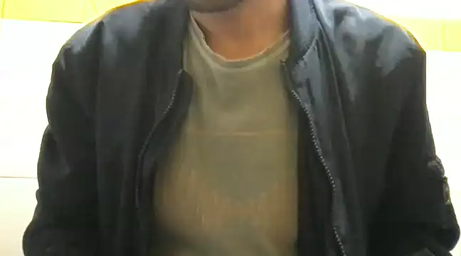 Snapshot of Lucascacaca chatting on 22, 12, 2024 Lucascacaca online show from 22, 12, 2024
