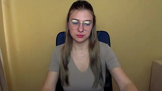 Snapshot of Luna_Lush_ chatting on 26, 9, 2025 Luna Lush online show from 26, 9, 2025