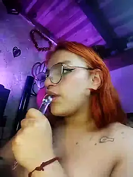SophiaWeestt99 online show from 8, 2, 2025
