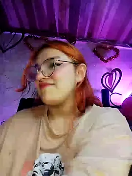 SophiaWeestt99 online show from 24, 2, 2025