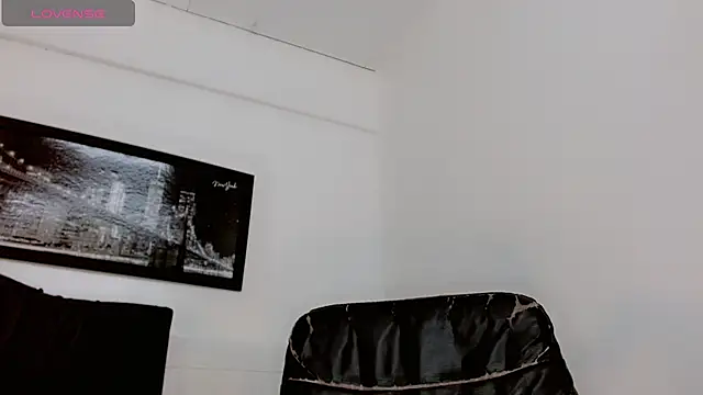 Diosiris Riannys online show from 3, 12, 2024