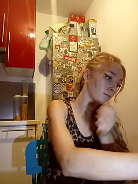 Snapshot of ElektrikFrancaise chatting on 23, 9, 2025 ElektrikFrancaise online show from 23, 9, 2025