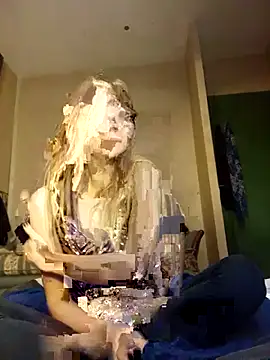 Snapshot of ElektrikFrancaise chatting on 7, 11, 2025 ElektrikFrancaise online show from 7, 11, 2025