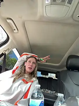 M1ssyk1ssy online show from 24, 4, 2026