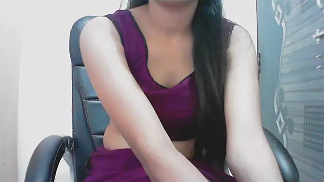 collage hoty online show from 11, 4, 2026