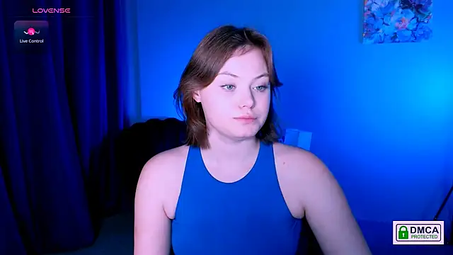 Snapshot of nikole_kitt chatting on 6, 1, 2025 nikole kitt online show from 6, 1, 2025