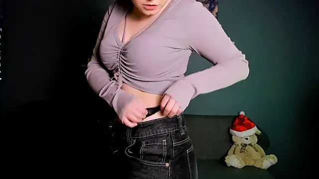 Snapshot of nikole_kitt chatting on 20, 1, 2025 nikole kitt online show from 20, 1, 2025