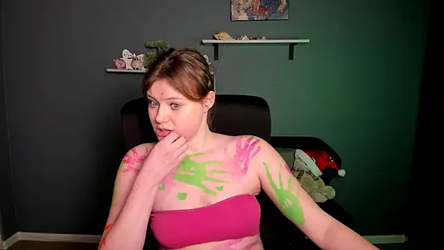Snapshot of nikole_kitt chatting on 28, 1, 2025 nikole kitt online show from 28, 1, 2025