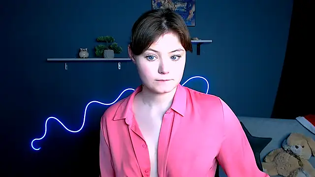 Snapshot of nikole_kitt chatting on 8, 2, 2025 nikole kitt online show from 8, 2, 2025