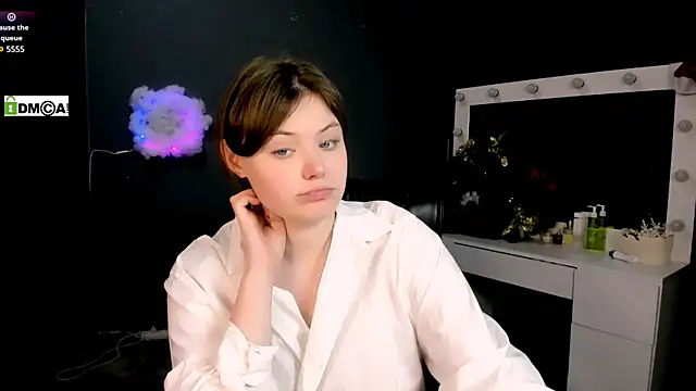 Snapshot of nikole_kitt chatting on 11, 2, 2025 nikole kitt online show from 11, 2, 2025