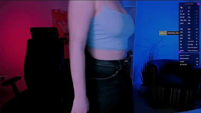 Snapshot of nikole_kitt chatting on 12, 3, 2025 nikole kitt online show from 12, 3, 2025