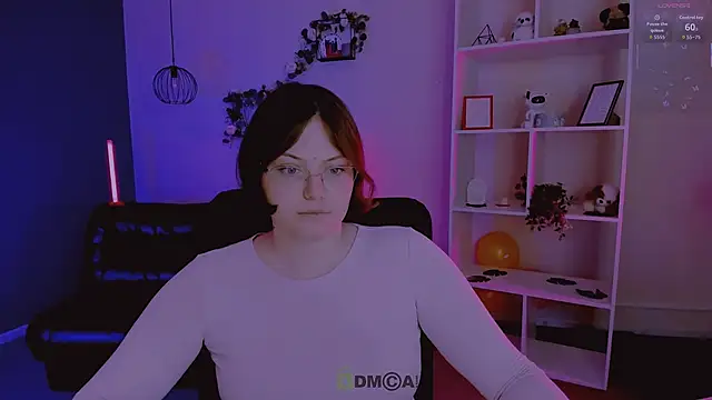 nikole kitt online show from 13, 4, 2026