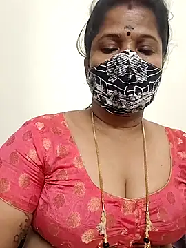 Snapshot of gaurika18 chatting on 18, 4, 2026 gaurika18 online show from 18, 4, 2026