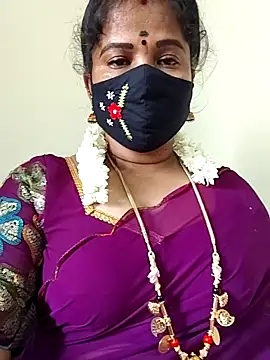 Snapshot of gaurika18 chatting on 8, 5, 2026 gaurika18 online show from 8, 5, 2026