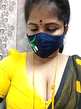 Snapshot of gaurika18 chatting on 23, 6, 2026 gaurika18 online show from 23, 6, 2026