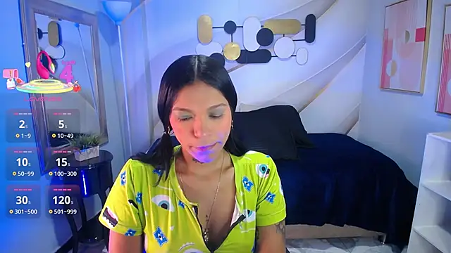 Snapshot of samantha_simur chatting on 23, 9, 2025 samantha simur online show from 23, 9, 2025