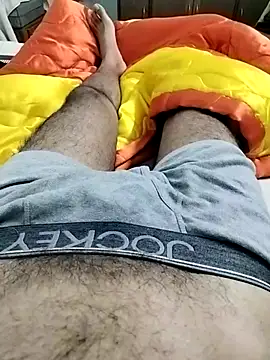 Snapshot of luckylads0037 chatting on 20, 12, 2025 luckylads0037 online show from 20, 12, 2025