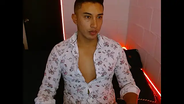 Snapshot of Davixx258 chatting on 21, 2, 2025 Davixx258 online show from 21, 2, 2025